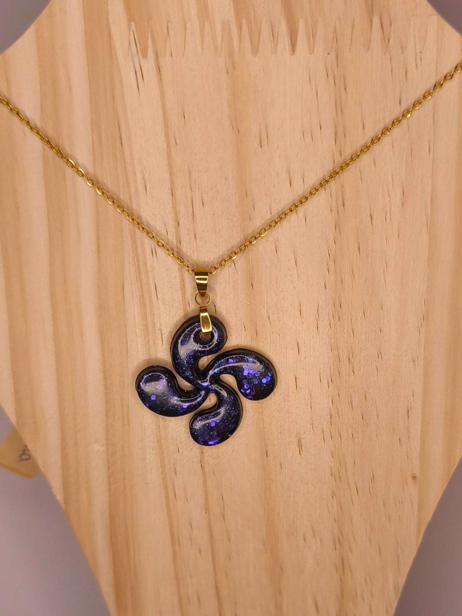 🌌 Colliers noirs 🌌