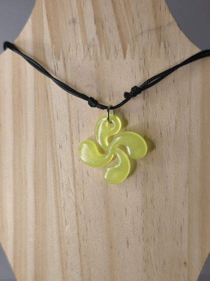 Collier "Domeka"